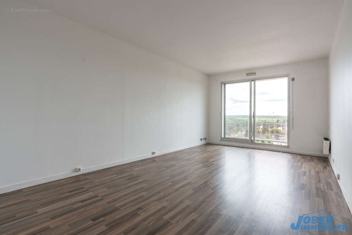 Appartement à NOGENT-SUR-MARNE