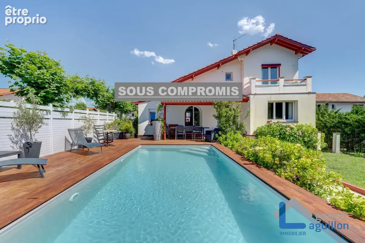 Maison à URRUGNE