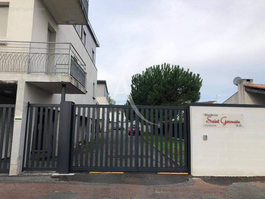 Appartement à SAINTES