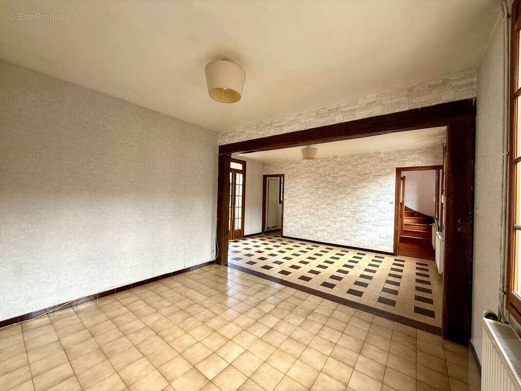 Rollot - 92m2 - maison - 3 chambres - grange - dependance - jardin - photo 4
