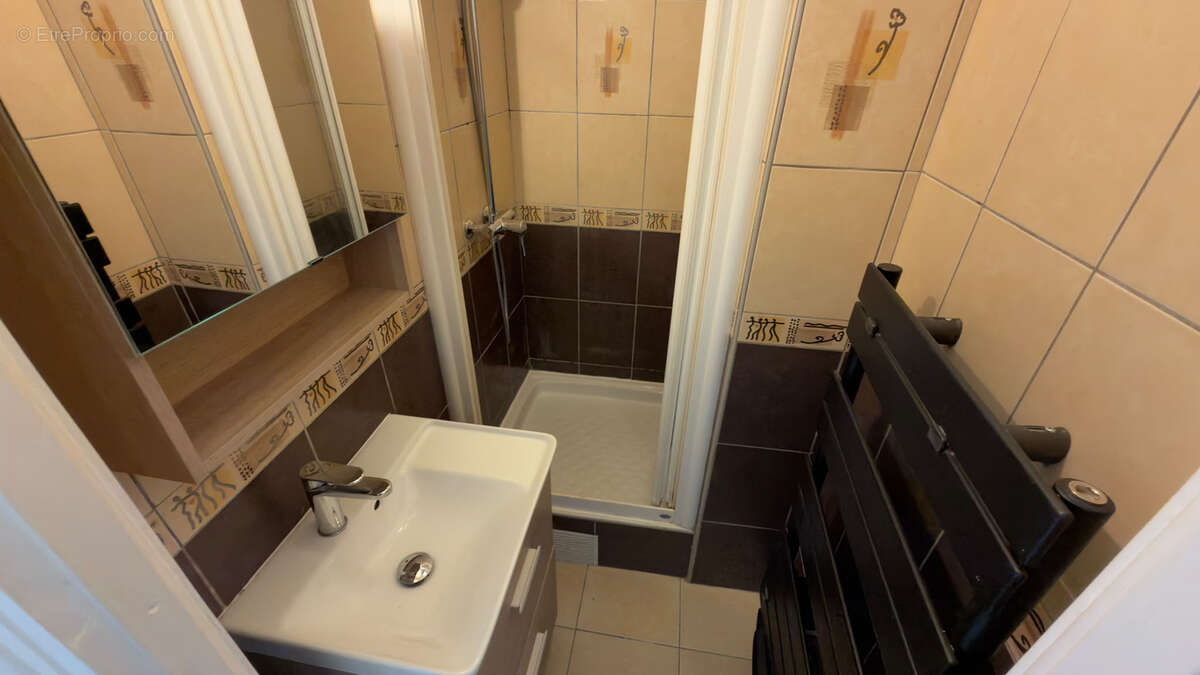  Appartement 2 pièces à louer sur Villejuif - photo 3