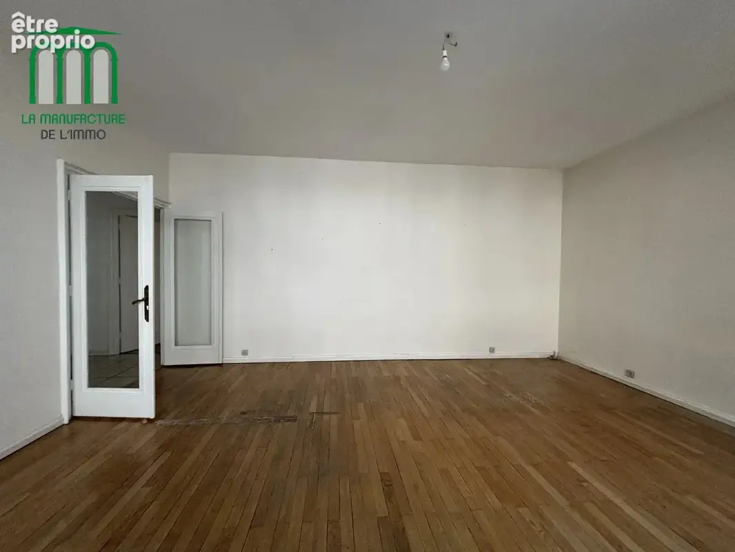 Appartement de type F4 de 102.23 m² avec deux balcons, garage/ Armeville-Foch-cité du design - photo 19