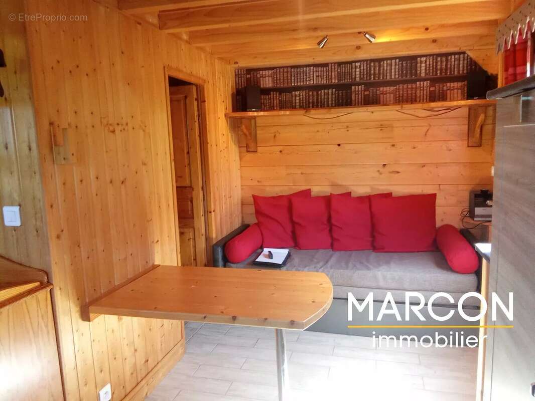 Maison 289 m² à Ajain  - photo 43
