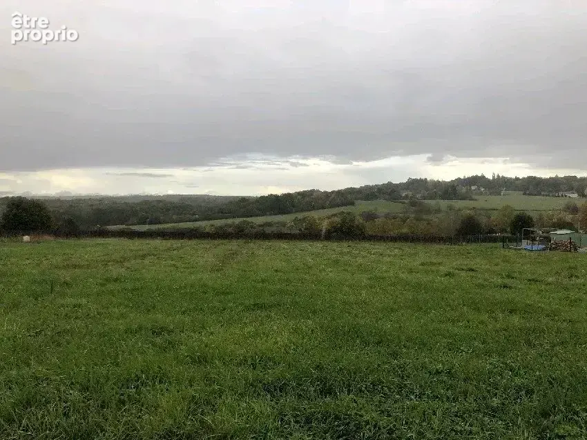 Terrain à LA DOUZE