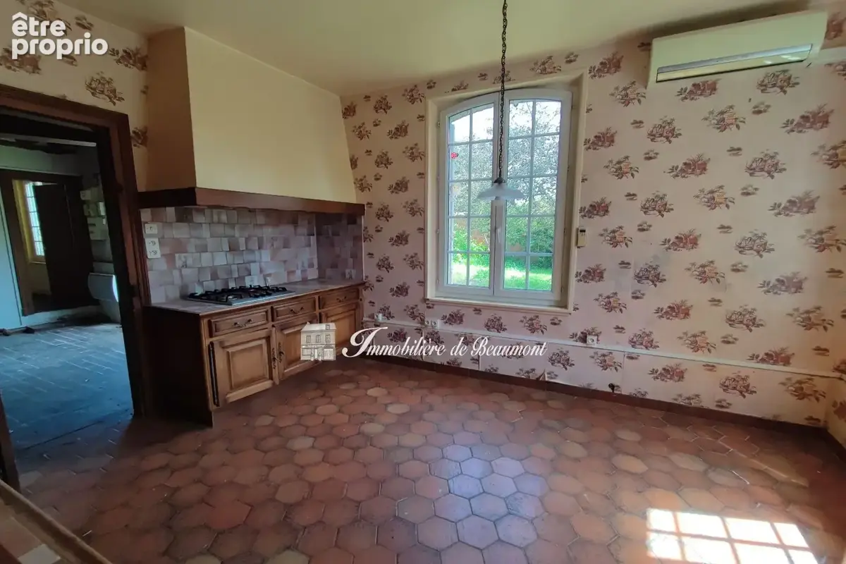 Maison 10 pièces 290 m² à vendre à Conches-En-Ouche (27190) - photo 9