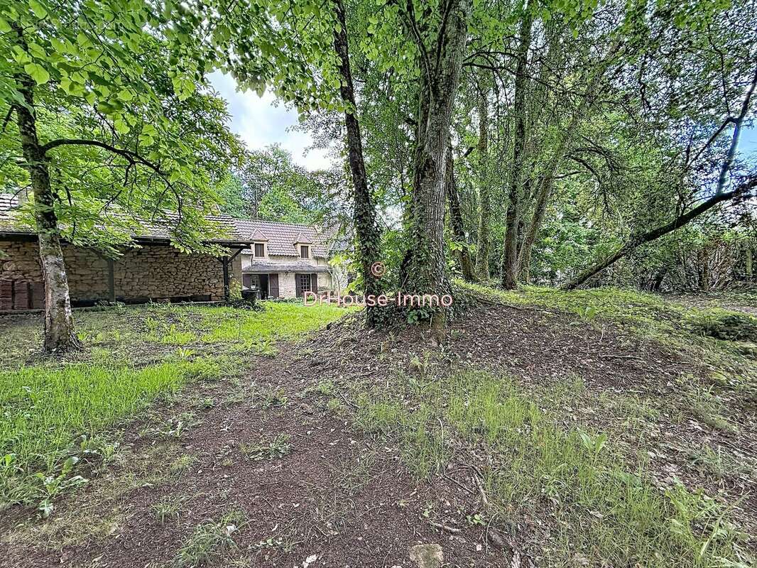 Maison à LES EYZIES-DE-TAYAC-SIREUIL