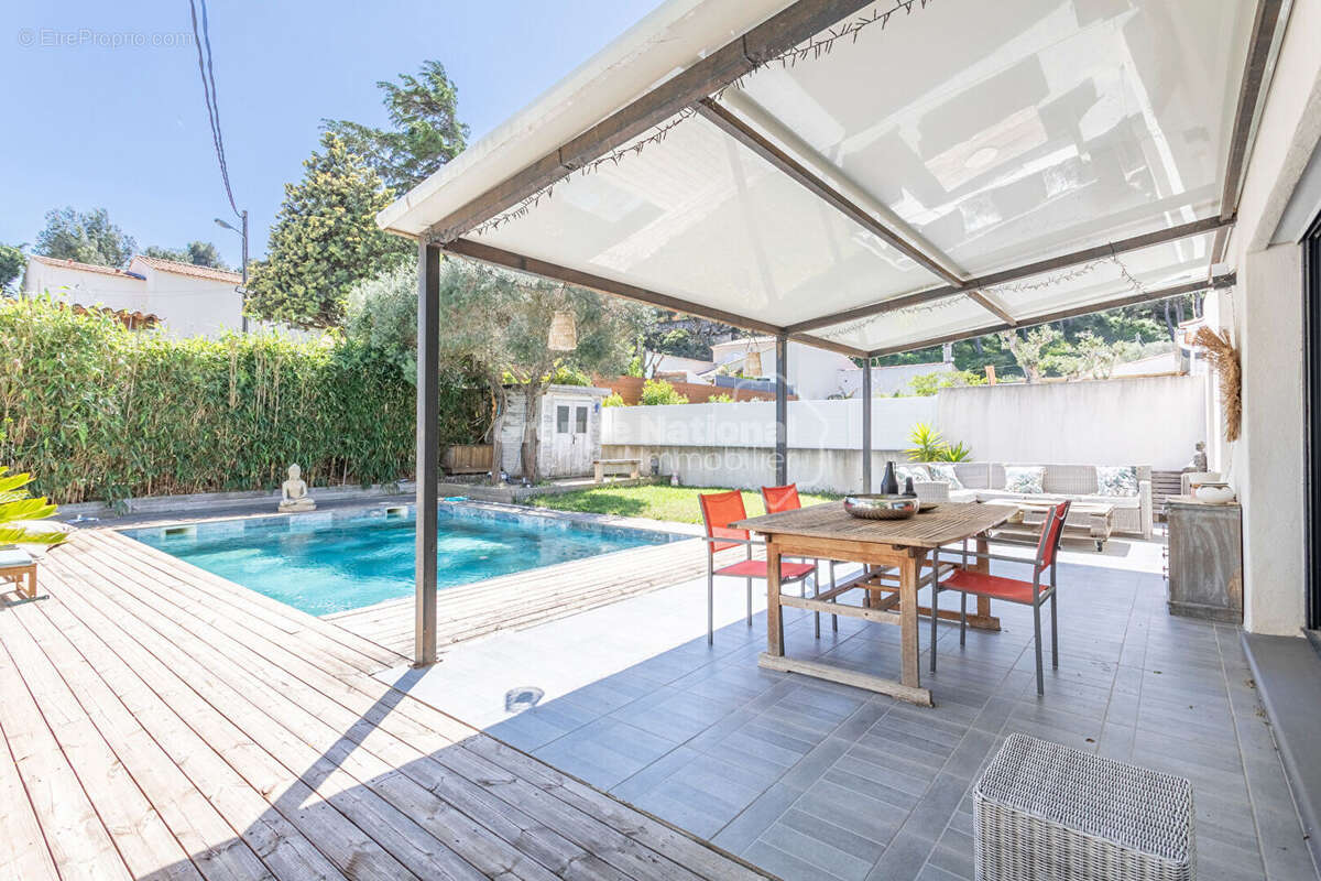 Maison à ENSUES-LA-REDONNE