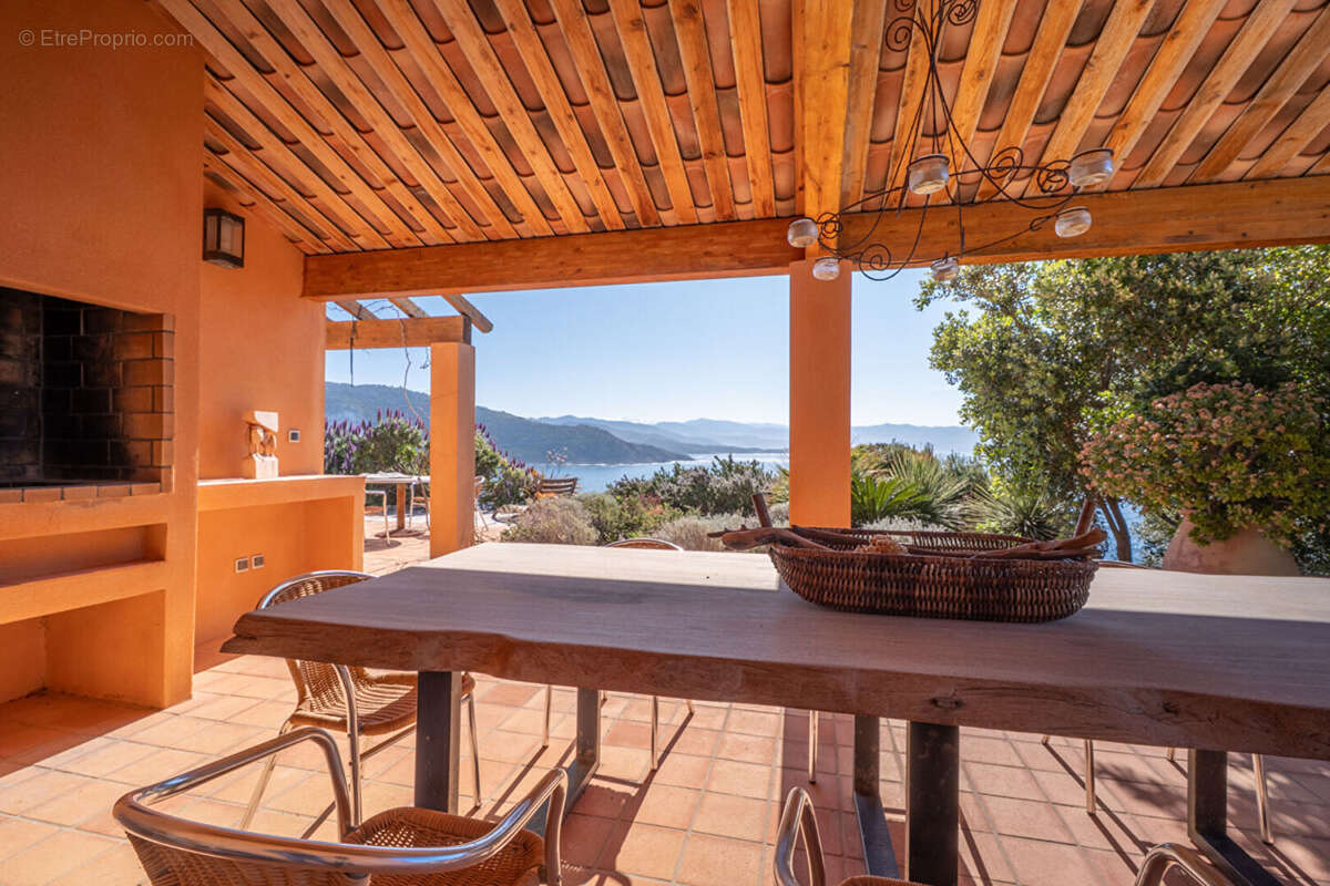 Casa Latina - photo 6
