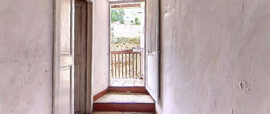 Appartement à OLORON-SAINTE-MARIE