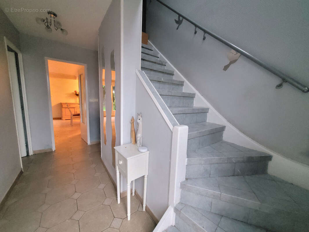 Individuelle 4 chambres jardin garage - photo 7