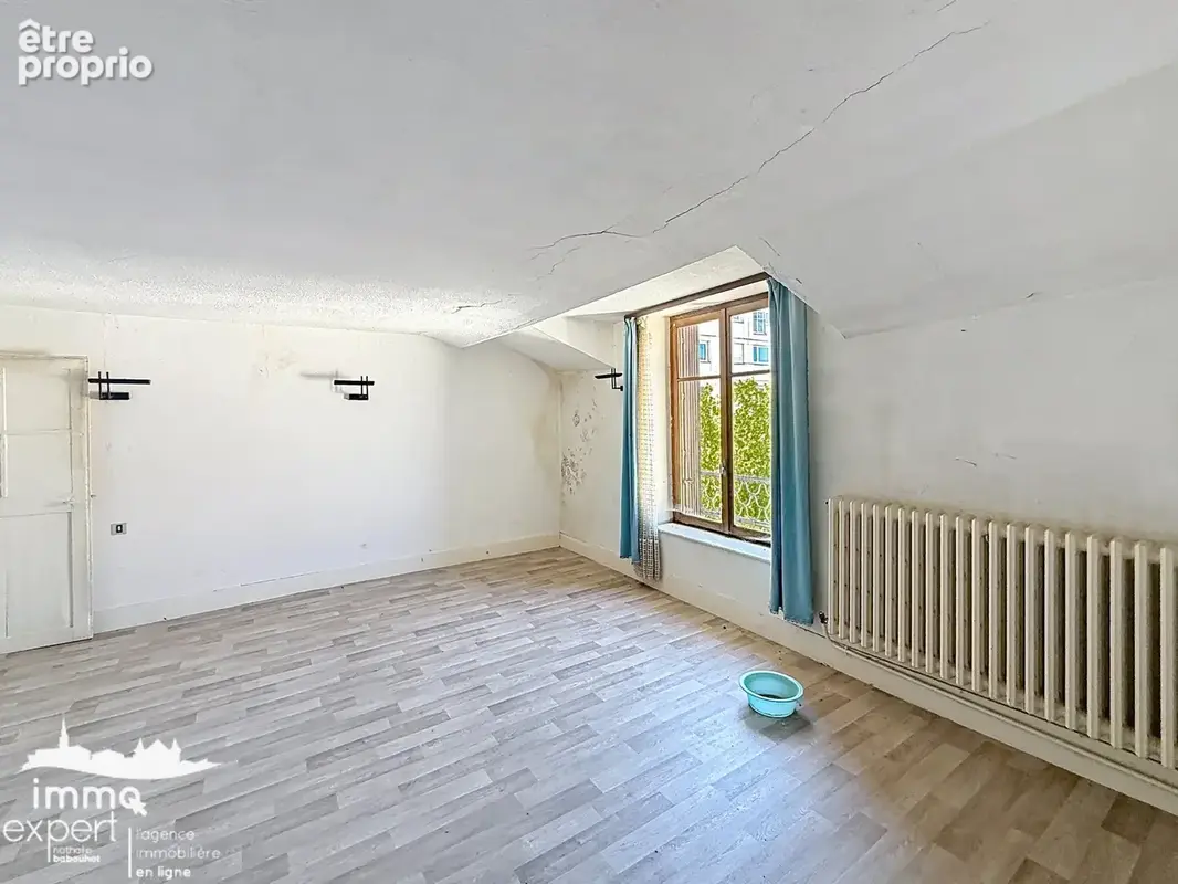 Mirecourt   maison de ville de 209 m2 à rénover entièrement - photo 17