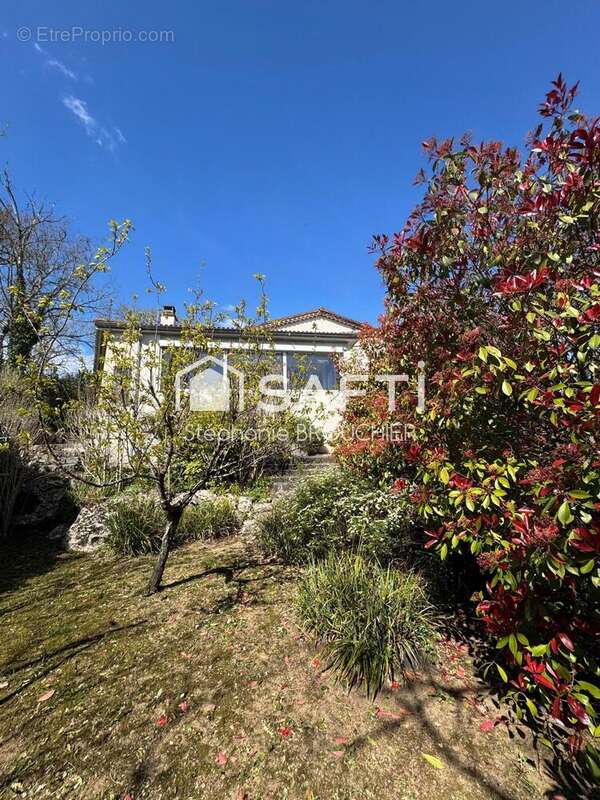 Photo 3 - Maison à LABEAUME