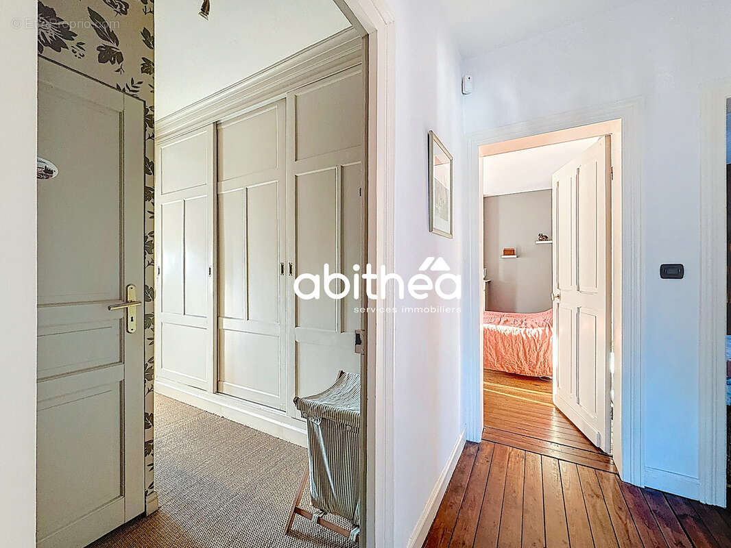 Maison à COURCHELETTES