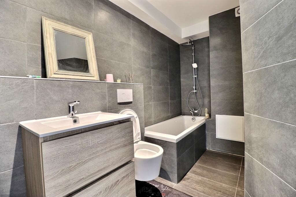 Appartement à MAREIL-MARLY