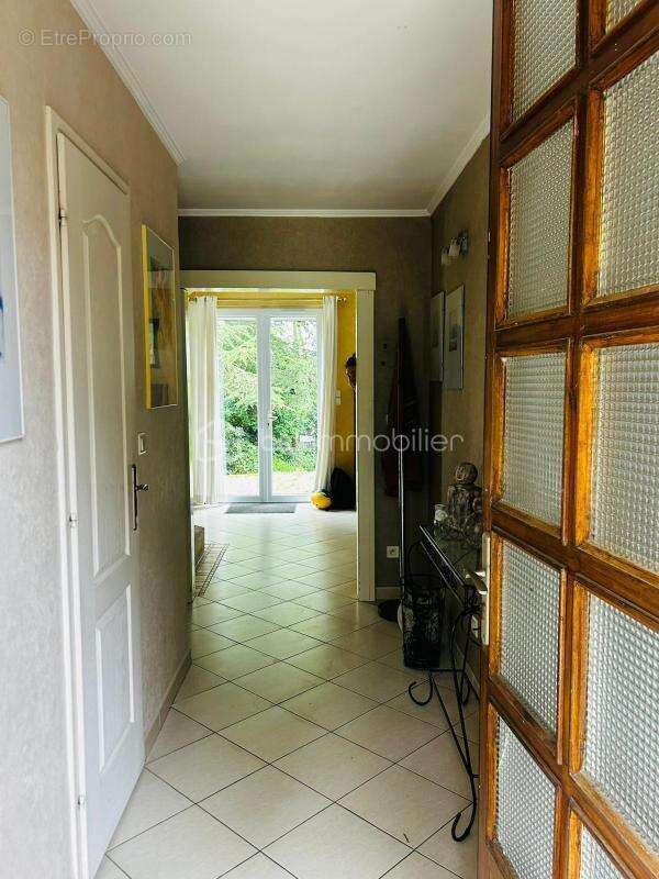 Maison à LE FRESNE-CAMILLY