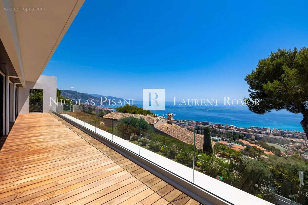 Maison à ROQUEBRUNE-CAP-MARTIN