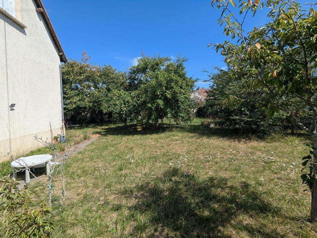 Maison à LA LOUPE
