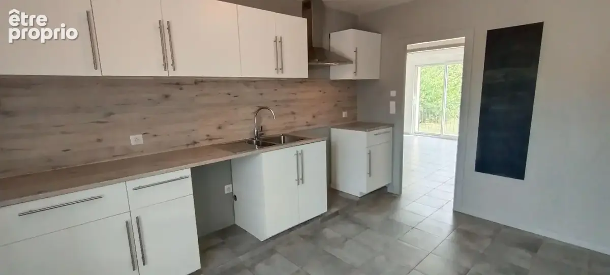 TELOCHÉ ? COUP DE C?UR ! Maison rénovée entièrement de plain-pied de 70 m2 avec extérieur Sud ? 2 chambres sur une parcelle de 5 - photo 7