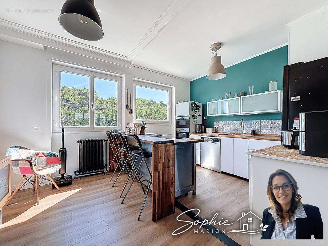 Appartement à SAINTE-FOY-LES-LYON