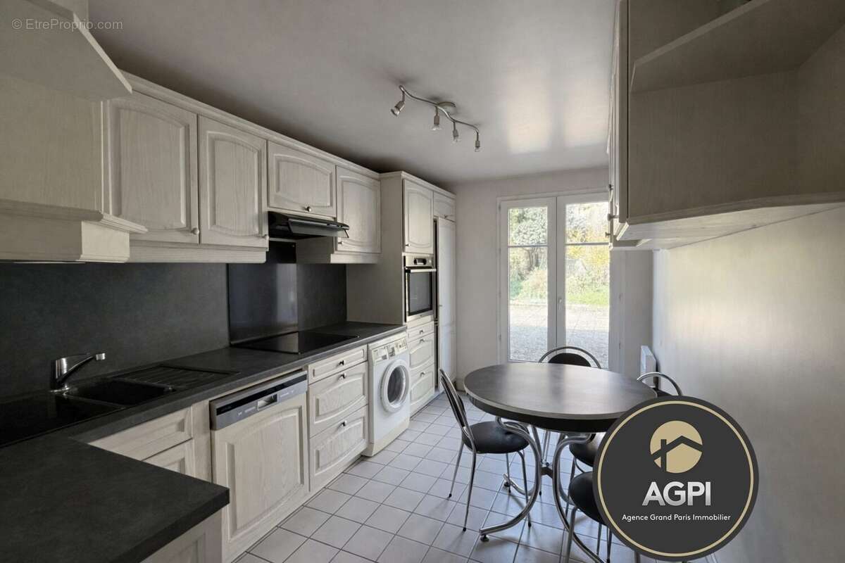 Appartement à CHEVREUSE
