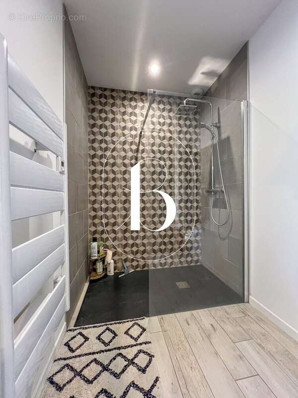 Maison à SAINT-ALBAN-AURIOLLES