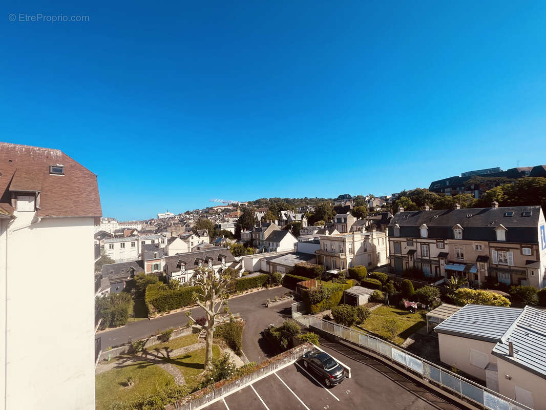 Appartement à TROUVILLE-SUR-MER