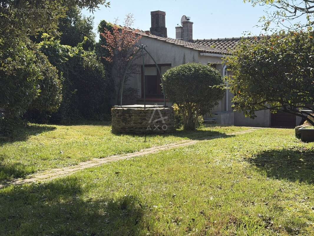 Maison à SAINT-REVEREND