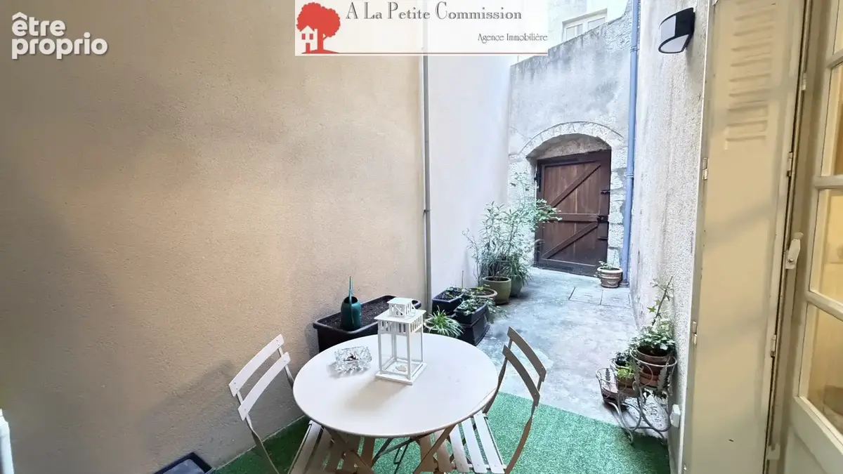 Appartement de charme rénové avec cour privative   Proche Cathédrale de Chartres - photo 5