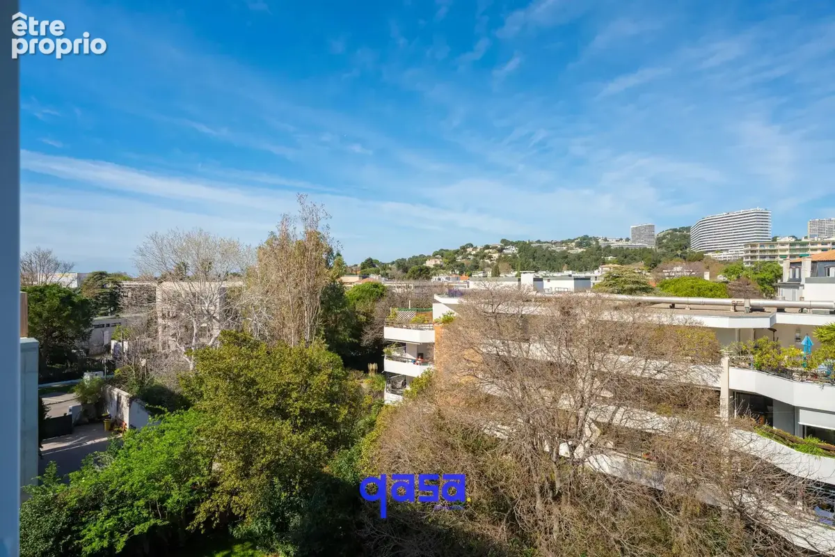 Appartement - Marseille 8e   Dernier étage d’exception avec terrasse - photo 16