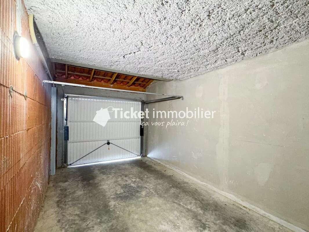 Maison à SAINT-ORENS-DE-GAMEVILLE