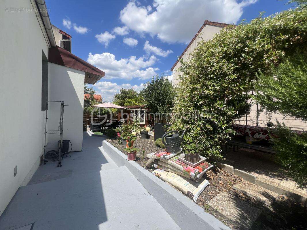 Maison plain-pied  rénovée avec jardin /avec potentiel d'extension - photo 17