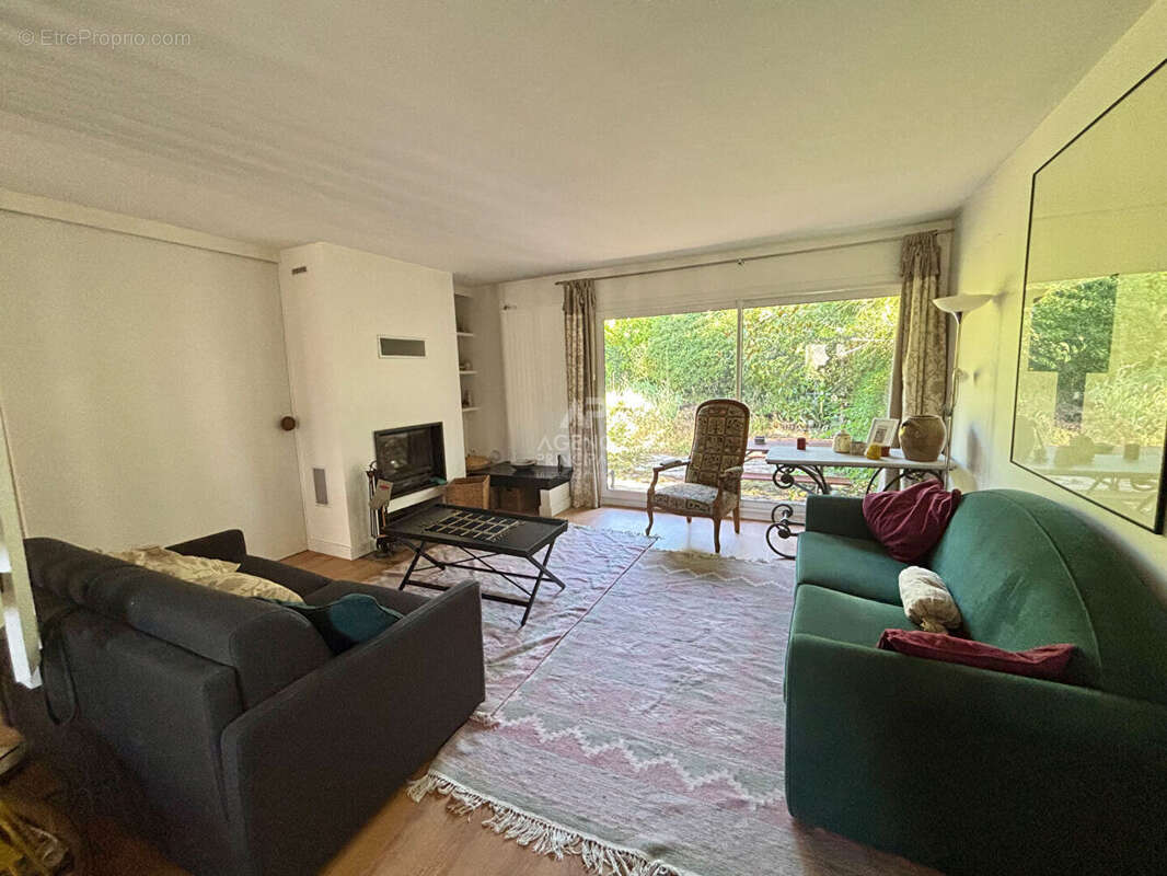 Maison 6 pièces à vendre à Cergy - Secteur Préfecture - Rare sur le marché - photo 2