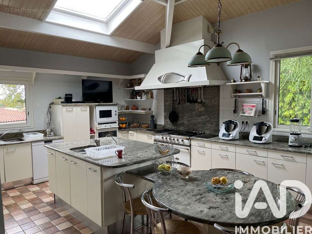 Photo 5 - Maison à SAINT-GERMAIN-DE-LUSIGNAN