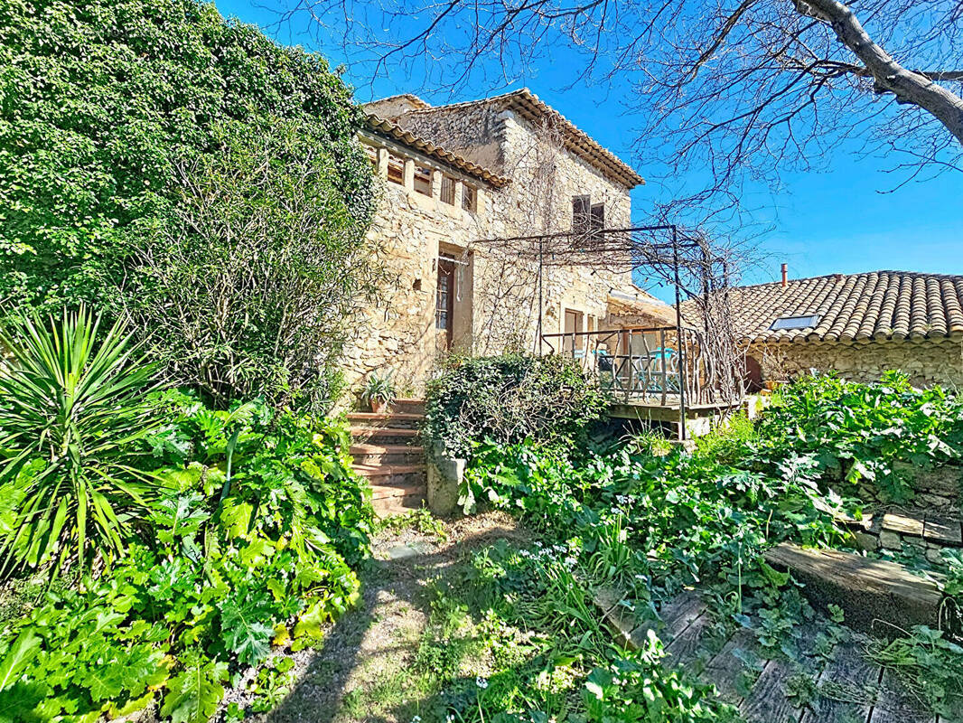 Maison à ROCHEFORT-DU-GARD