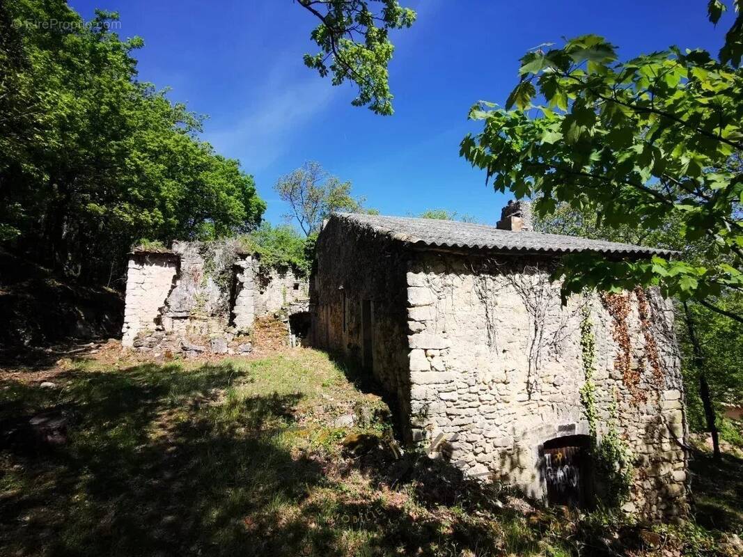 Maison à SAINT-PAUL-TROIS-CHATEAUX