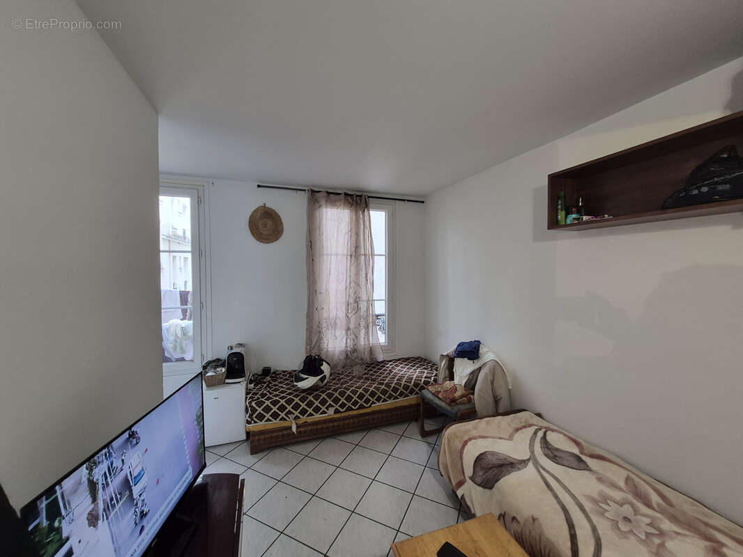 Appartement à PARIS-18E
