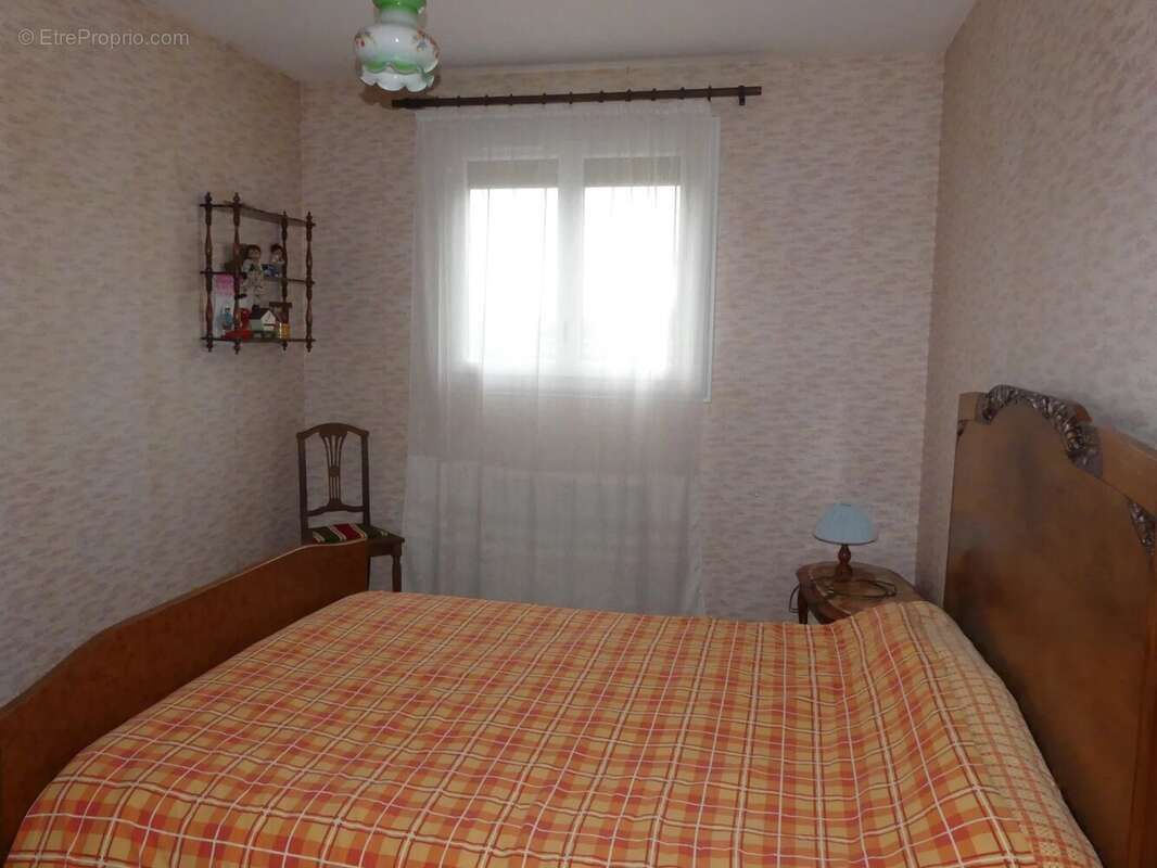 Maison à ETANG-SUR-ARROUX