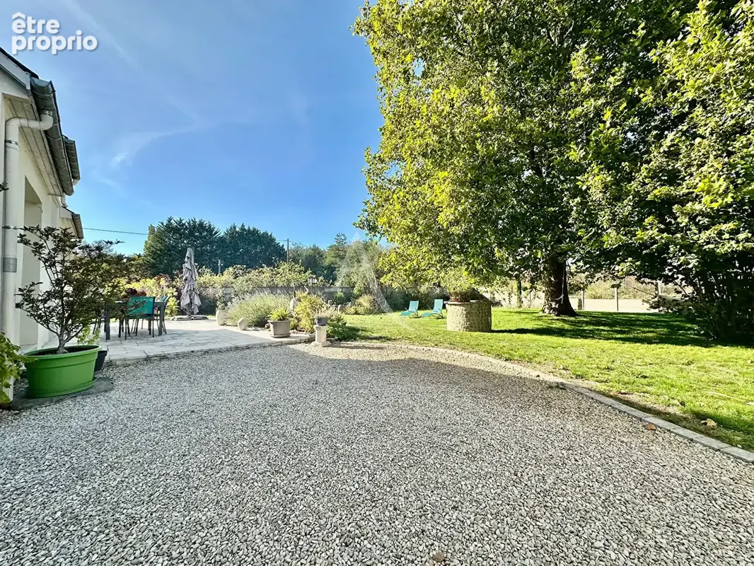 Maison coup de coeur à vendre à Chécy Maison avec garage, dépendance et carport - photo 17