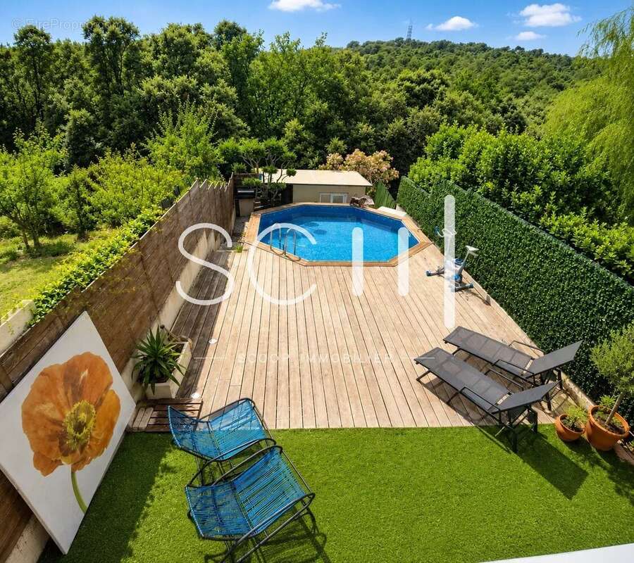 Duplex avec piscine - photo 7