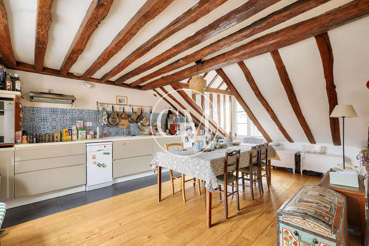 Appartement à VERSAILLES