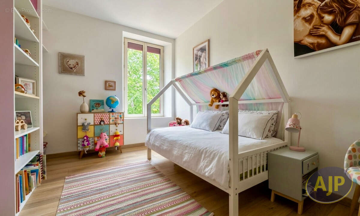 Maison pierre, 5 chambres et 1 bureau, Cussac le vieux ! - photo 10