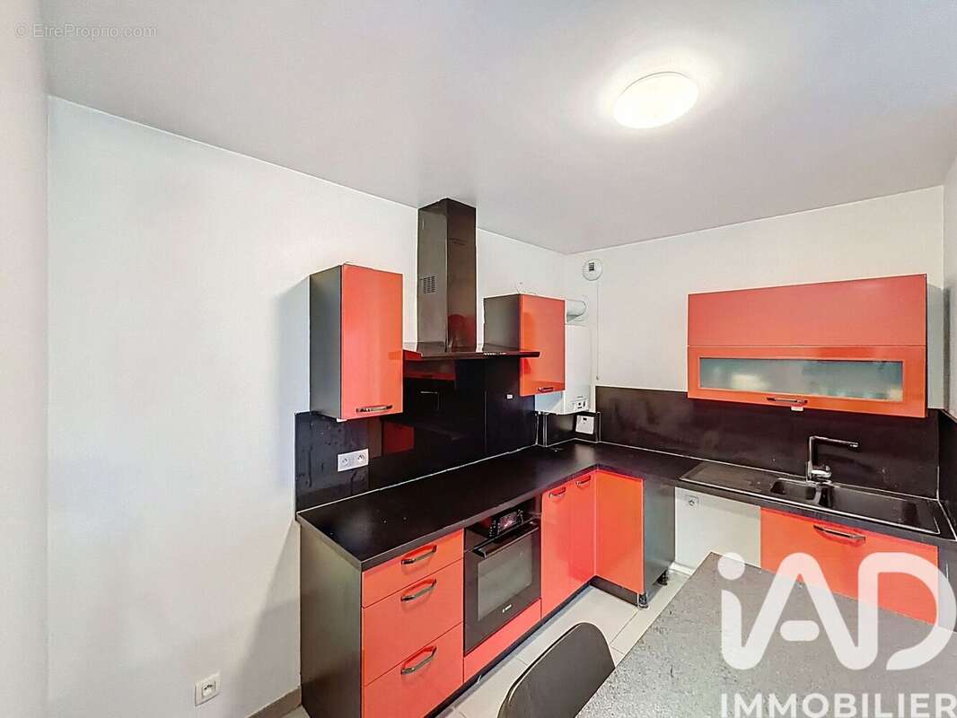 Photo 8 - Appartement à LES PAVILLONS-SOUS-BOIS