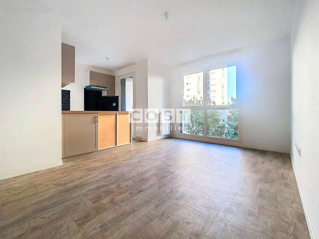 Appartement à BOIS-COLOMBES
