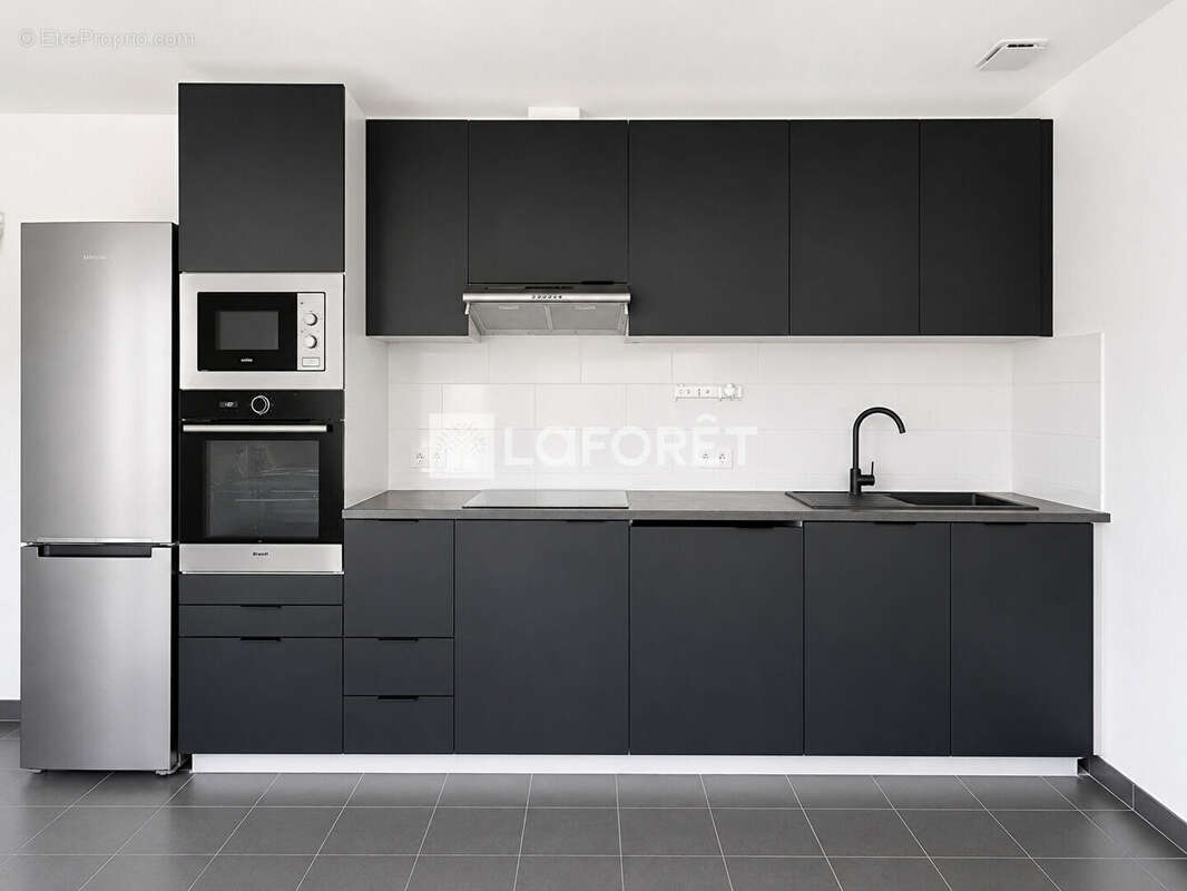 MONTESSON CENTRE - 3 pièces de 50 m² entièrement rénové, exposé plein sud - photo 2