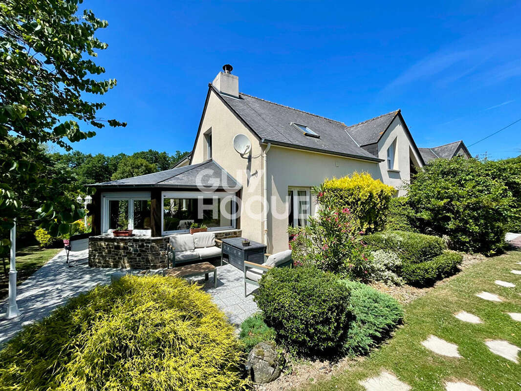 Maison à SAINT-PIERRE-DE-PLESGUEN