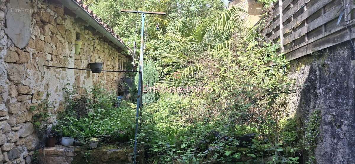 Maison à EXCIDEUIL
