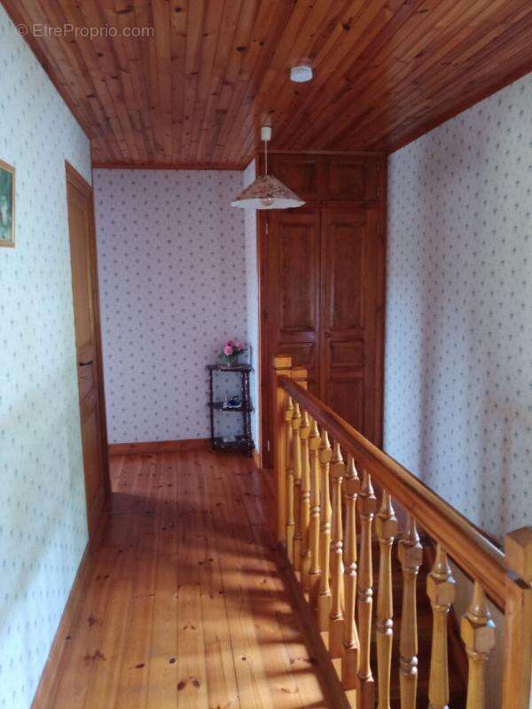 Maison à SOLIGNAC-SOUS-ROCHE