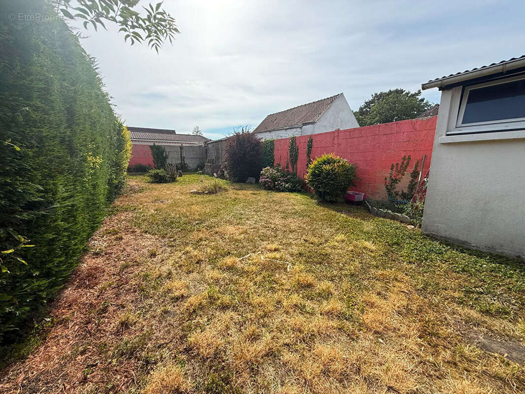 BETHUNE - Maison individuelle en plain pied de 60m², jardin - photo 6