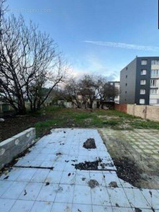 Terrain à ARGENTEUIL