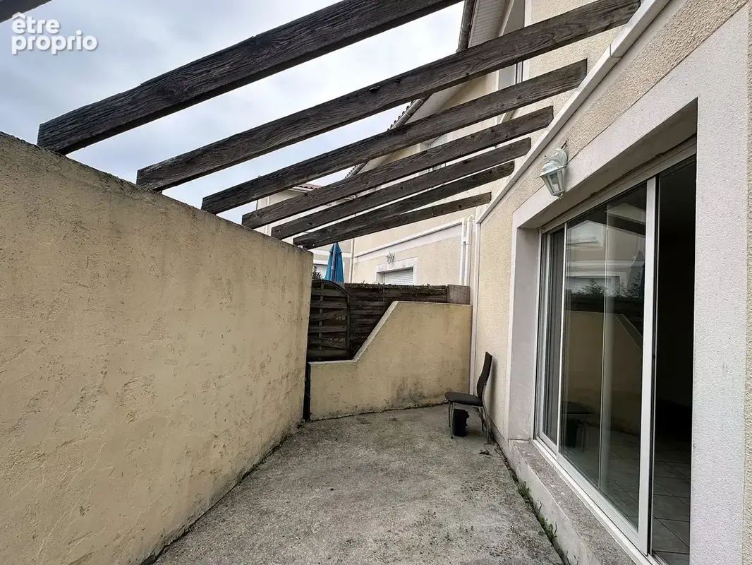 Ensemble de trois duplex avec terrasses et garages - photo 19
